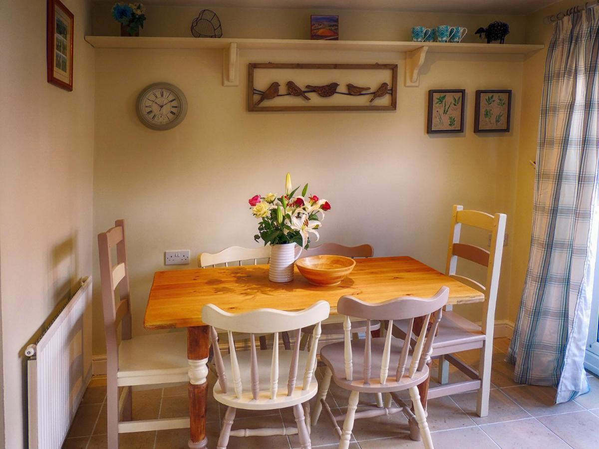 Way Cottage Lechlade Exterior foto